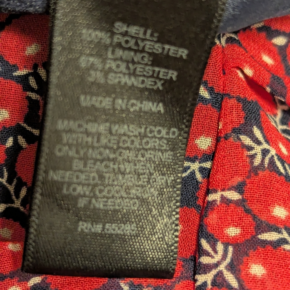 Express Red and Black Floral Blouse - Picture 4 of 5